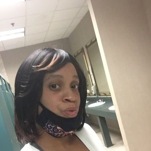 Meet your Posher, Shauntel